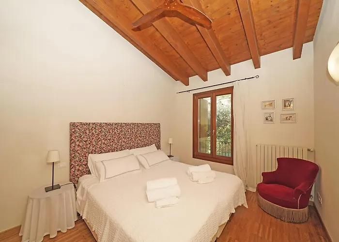 Pelaca Holiday home *